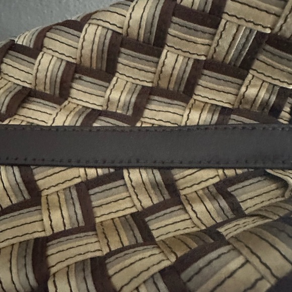 SOLD:  COLE HAAN Genevieve Woven Triangle Hobo Shoulder Handbag Tote 19" Silk - Picture 5 of 13